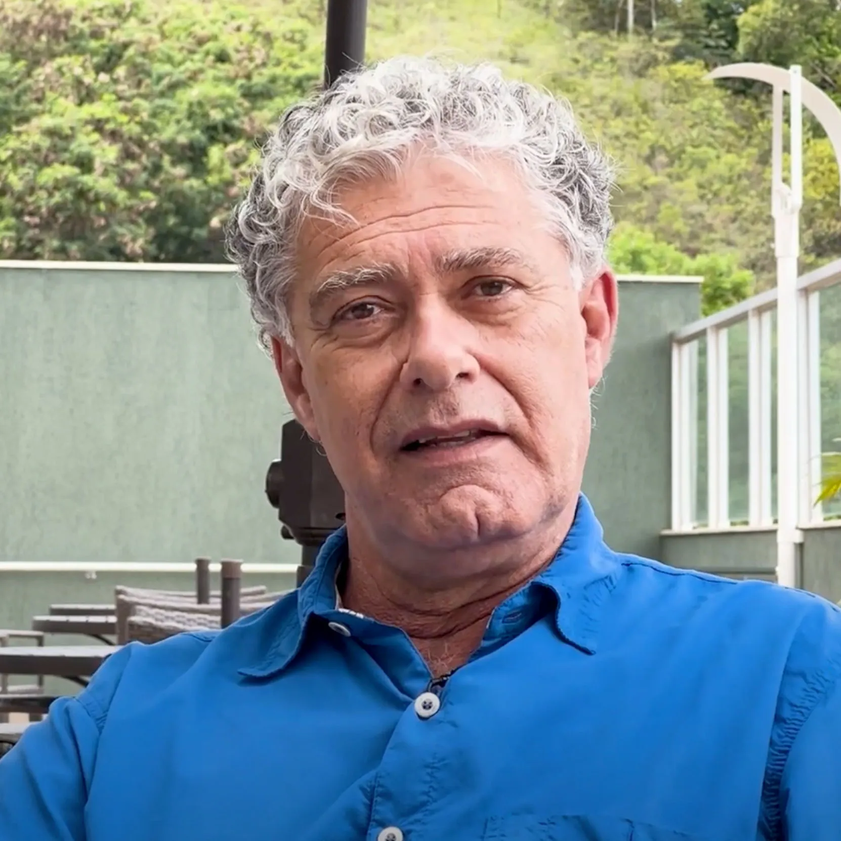 Marco em depoimento sobre o Aquarela